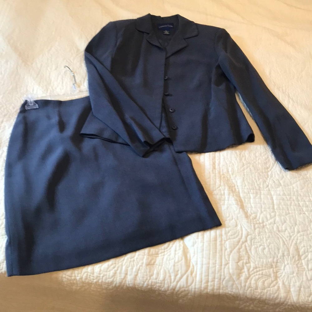 Dark Gray 2-piece skirt suit